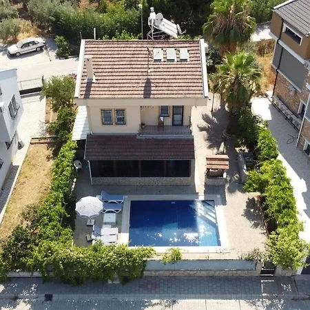 Willa Sleeps 8, Large Close To The Sea Awz 265 Fethiye